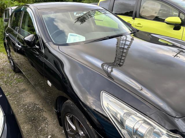 日産　スカイライン　外装研磨
沖縄市　北中城村　うるま市　宜野湾市　浦添市　西原町　北谷町