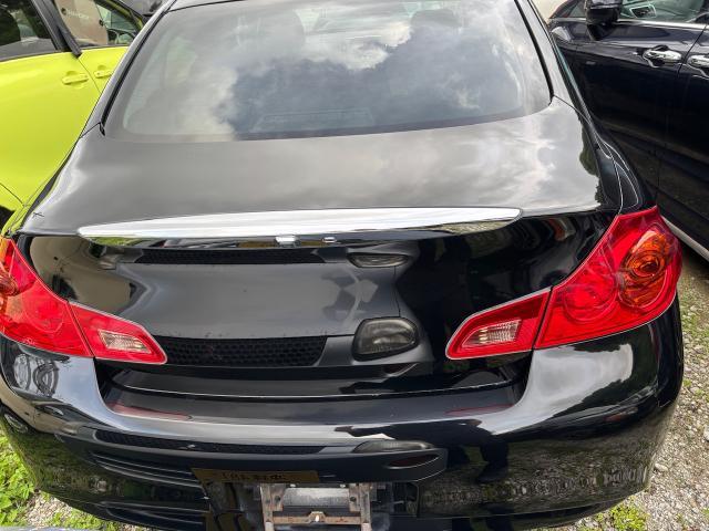 日産　スカイライン　外装研磨
沖縄市　北中城村　うるま市　宜野湾市　浦添市　西原町　北谷町