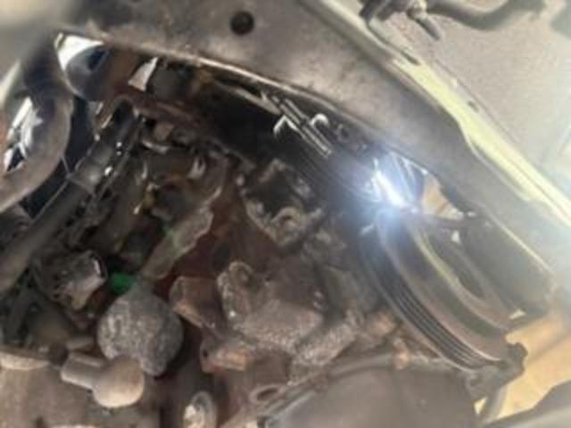 ダイハツ　ネイキッド　電装系修理　オルタネーター交換
沖縄市　北中城村　うるま市　宜野湾市　浦添市　西原町　北谷町