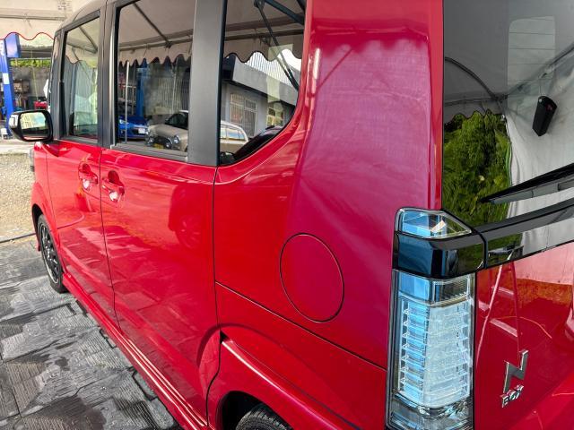 ホンダ　Ｎ－ＢＯＸカスタム　ガラスコーティング
沖縄市　北中城村　うるま市　宜野湾市　浦添市　西原町　北谷町