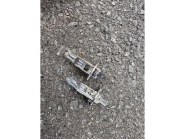 日産　エクストレイル　ライト・ウィンカー類修理・整備　ヘッドライトバルブ交換
沖縄市　北中城村　うるま市　宜野湾市　浦添市　西原町　北谷町