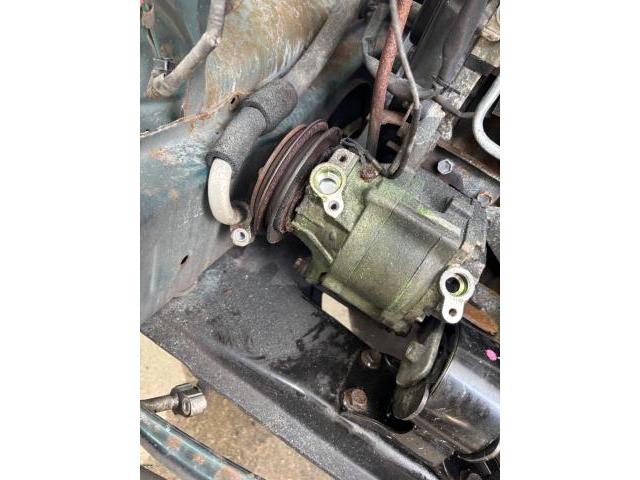 ダイハツ　ミラジーノ　電装系修理
沖縄市　北中城村　うるま市　宜野湾市　浦添市　西原町　北谷町