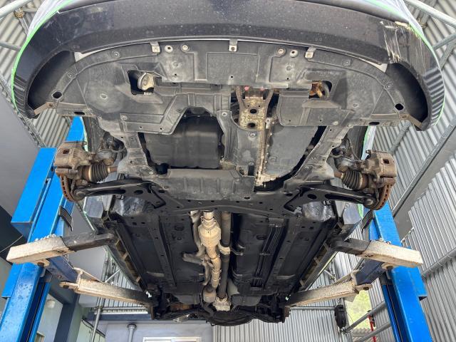 三菱 アウトランダー アンダーコート 沖縄市 北中城村 うるま市 宜野湾市 浦添市 西原町 北谷町