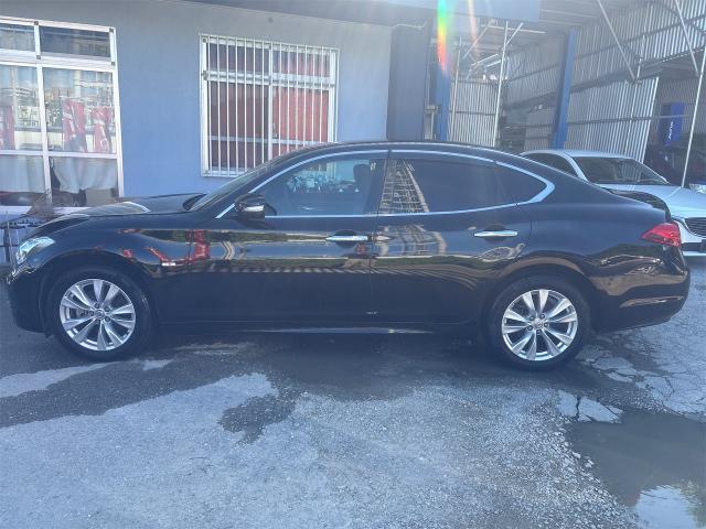 日産 フーガ クリーニング・清掃
沖縄市 北中城村 うるま市 宜野湾市 浦添市 西原町 北谷町