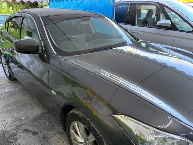 日産　フーガ　外装研磨
沖縄市　北中城村　うるま市　宜野湾市　浦添市　西原町　北谷町