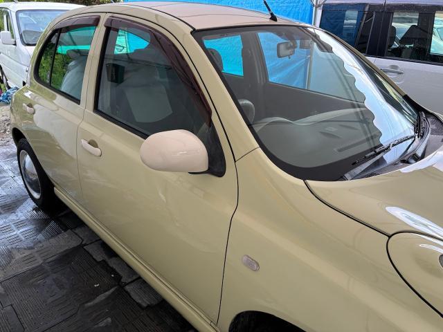 日産　マーチ　ガラスコーティング
沖縄市　北中城村　うるま市　宜野湾市　浦添市　西原町　北谷町