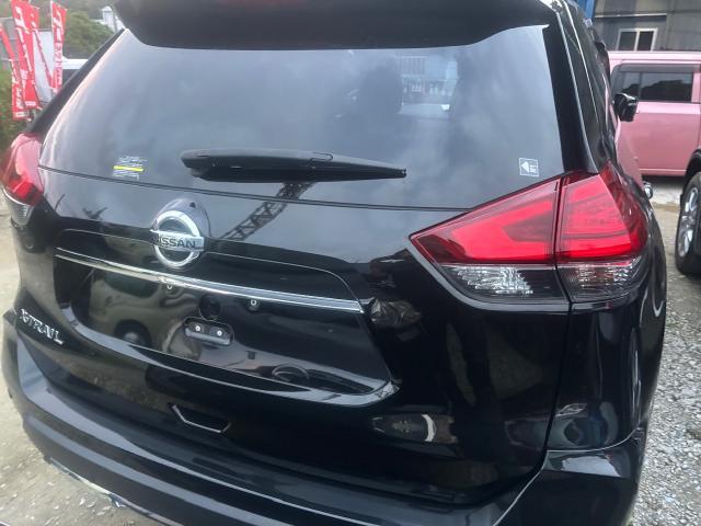 日産 エクストレイル ガラスコーティング
沖縄市 北中城村 うるま市 宜野湾市 浦添市 西原町 北谷町