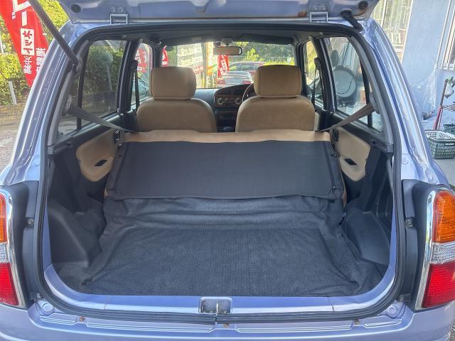 ダイハツ　ミラジーノ　クリーニング・清掃
沖縄市　北中城村　うるま市　宜野湾市　浦添市　西原町　北谷町