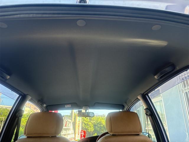 ダイハツ　ミラジーノ　クリーニング・清掃
沖縄市　北中城村　うるま市　宜野湾市　浦添市　西原町　北谷町