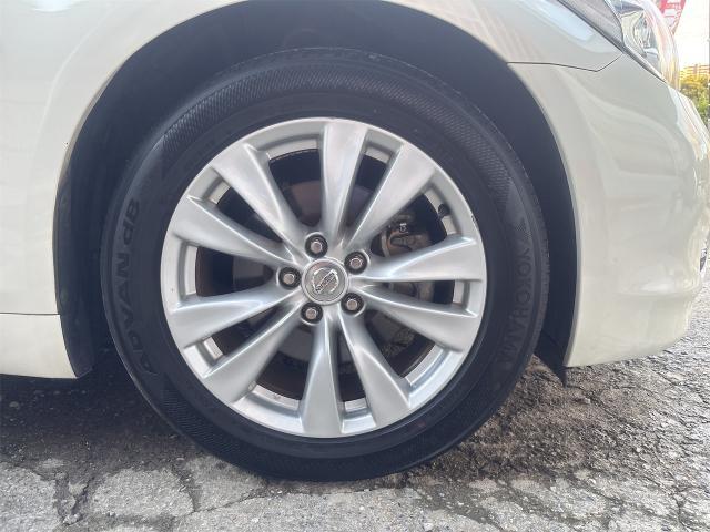 日産　フーガ　クリーニング・清掃
沖縄市　北中城村　うるま市　宜野湾市　浦添市　西原町　北谷町