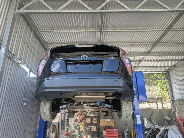 トヨタ　プリウス　車検
沖縄市　北中城村　うるま市　宜野湾市　浦添市　西原町　北谷町