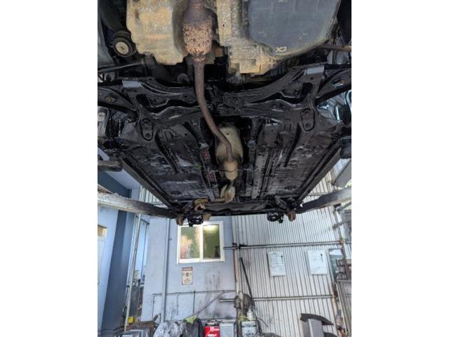 トヨタ　ヴィッツ　カーナビ・ETC・ドラレコ取付　アンダーコート
沖縄市　北中城村　うるま市　宜野湾市　浦添市　西原町　北谷町