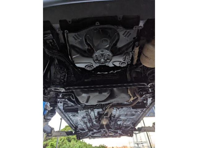 トヨタ　ヴィッツ　カーナビ・ETC・ドラレコ取付　アンダーコート
沖縄市　北中城村　うるま市　宜野湾市　浦添市　西原町　北谷町