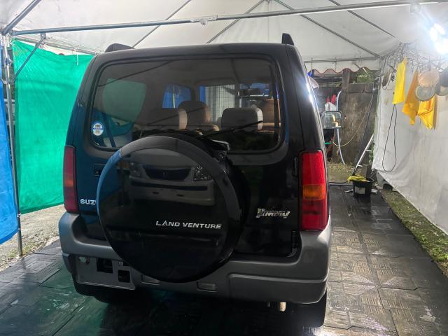 スズキ　ジムニー　外装研磨
沖縄市　北中城村　うるま市　宜野湾市　浦添市　西原町　北谷町