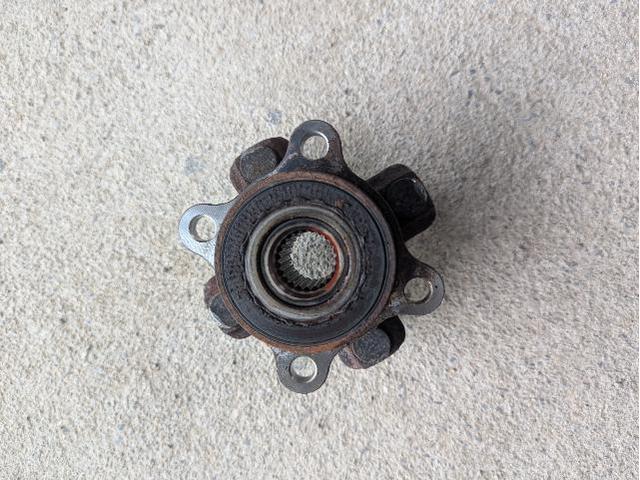 スズキ　ハスラー　サスペンション・足回り修理・整備
沖縄市　北中城村　うるま市　宜野湾市　浦添市　西原町　北谷町