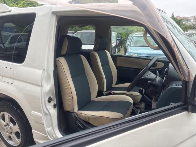 三菱　パジェロミニ　クリーニング・清掃
沖縄市　北中城村　うるま市　宜野湾市　浦添市　西原町　北谷町