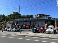 ライカム近く３３０沿いの店舗です。在庫１００台以上。内地車両もたくさんあります。