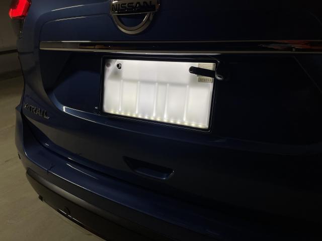 エクストレイル　字光式　ナンバープレート　日産　ニッサン　T32　沖縄市　北中城村　恩納村　北谷町　読谷村　うるま市　北中城村　嘉手納町