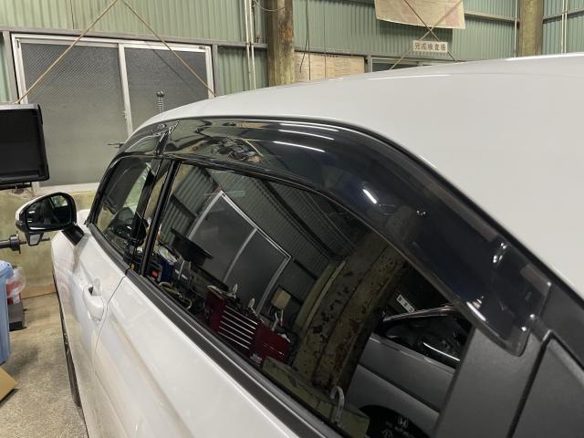 ヴェゼル　カーナビ取付　ドラレコ取付　バイザー取付　ユピテル　ケンウッド　雨除け　ホンダ　持込取付　沖縄県　沖縄市　うるま市　恩納村　読谷村　宜野湾市　北谷町　名護市