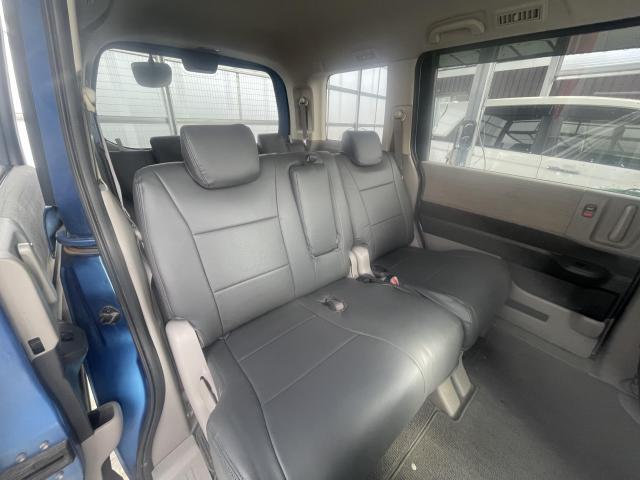 ステップワゴン　シートカバー　内装品取付　３列シート　持込取付　沖縄県　沖縄市　うるま市　恩納村　読谷村　宜野湾市　北谷町　名護市　