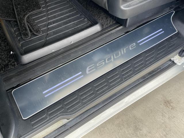 トヨタ　エスクァイア　その他電装系取付　カーフィルム施工　社外スカッフプレート　リアガラスフィルム　5面　持込取付　持込　沖縄県　沖縄市　うるま市　恩納村　読谷村　宜野湾市　北谷町　名護市