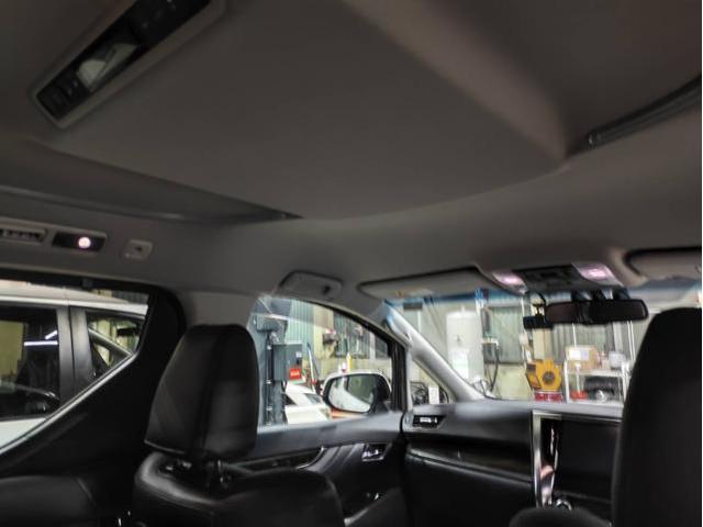 トヨタ　ヴェルファイアハイブリッド　フリップダウンモニター取付　30系　アルファード　アルパイン　取付　沖縄県　沖縄市　うるま市　恩納村　読谷村　宜野湾市　北谷町　名護市