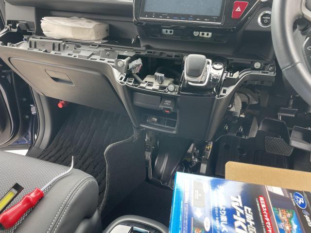 ホンダ　ステップワゴン　その他電装系取付　TVキット　HDMI　沖縄県　沖縄市　うるま市　恩納村　読谷村　宜野湾市　北谷町　名護市