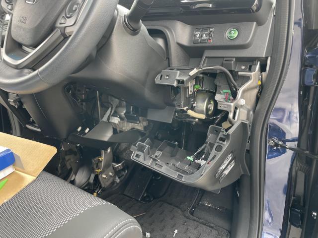 ホンダ　ステップワゴン　その他電装系取付　TVキット　HDMI　沖縄県　沖縄市　うるま市　恩納村　読谷村　宜野湾市　北谷町　名護市