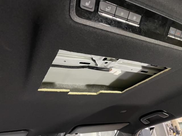 トヨタ　ヴォクシー　フリップダウンモニター取付　90系　純正　沖縄県　沖縄市　うるま市　恩納村　読谷村　宜野湾市　北谷町　名護市