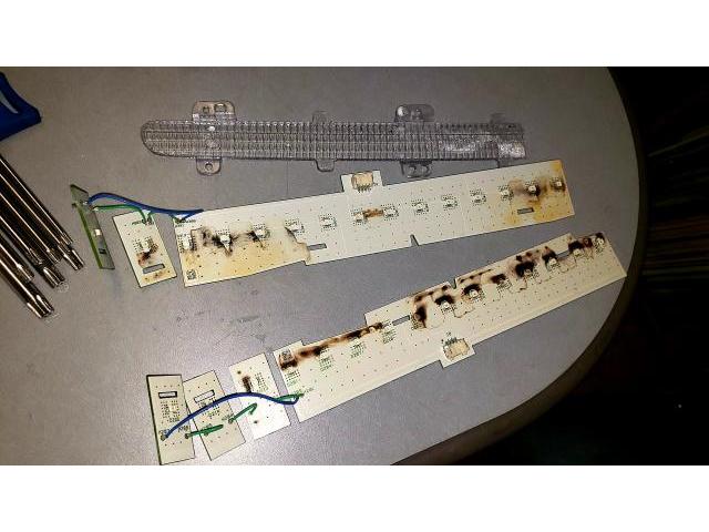 アメ車 保安基準 改善作業 車検 テールランプ ウィンカー LED ダッジ チャレンジャー 広島 NUTS