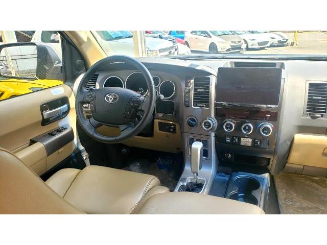 新着入荷情報 2013年式 トヨタ セコイア リミテッド
新車並行車 V8/5.7L 4WD 53200mile サンルーフ TRD鍛造アルミホイール 10インチ カーナビ リヤモニター ドライブレコーダー 取付け アメ車 広島 NUTS