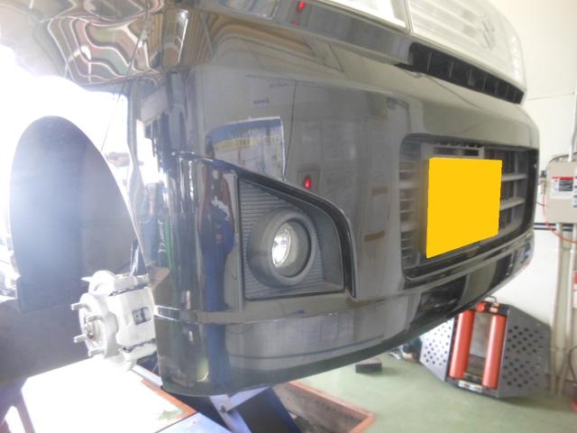 ワゴンｒスティングレー フォグランプバルブ交換です グーネットピット