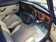 各種内装品の取付けを行います！