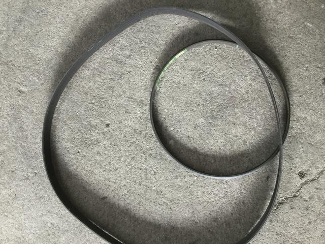 日産 キャラバン ベルト、燃料フィルター交換