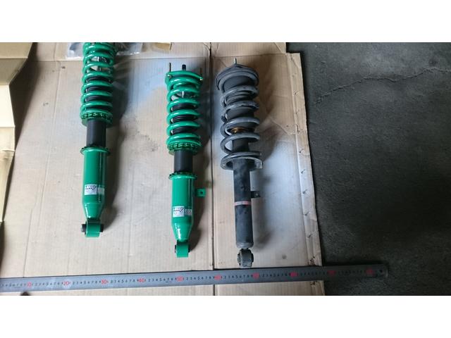 toyota クラウン　テイン車高調取り付け　松本市のお客様