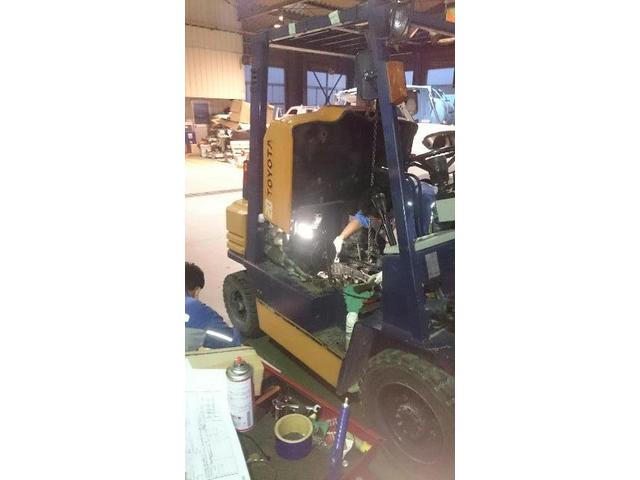 フォークリフト