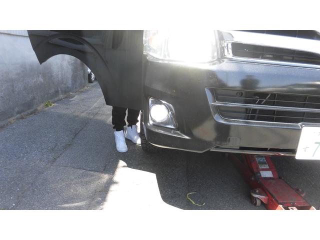 トヨタ　ハイエースワゴン　LEDデュアルフォグランプ球に交換　長野県安曇野市