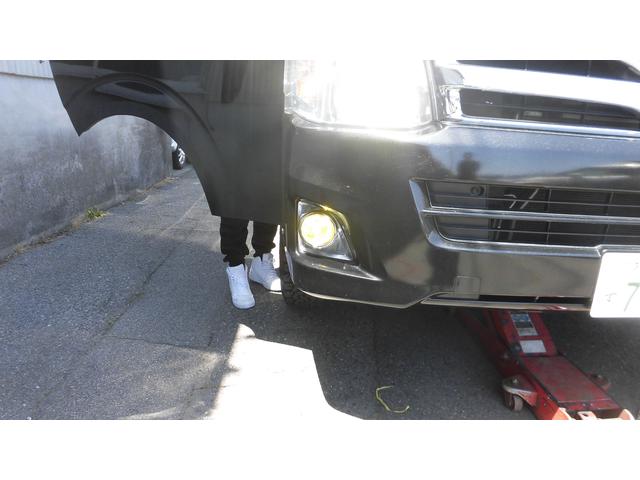 トヨタ　ハイエースワゴン　LEDデュアルフォグランプ球に交換　長野県安曇野市