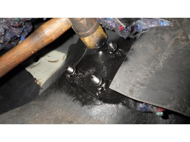 スズキ アルトワークス ie　フットレスト取り付け　長野県安曇野市