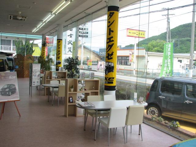 (株)長野ダイハツモータース 千曲寂蒔店(6枚目)
