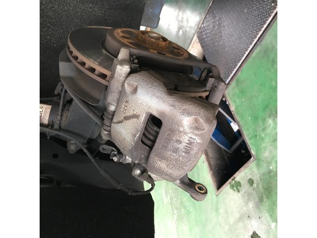 ＢＭＷ　ミニ　ブレーキパット交換　