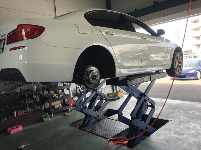 BMW　車検整備　タイヤ交換