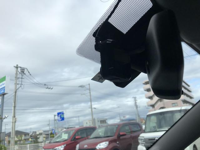 レクサス　CT　足回り交換　　ドラレコ取り付け　レーダー取り付け