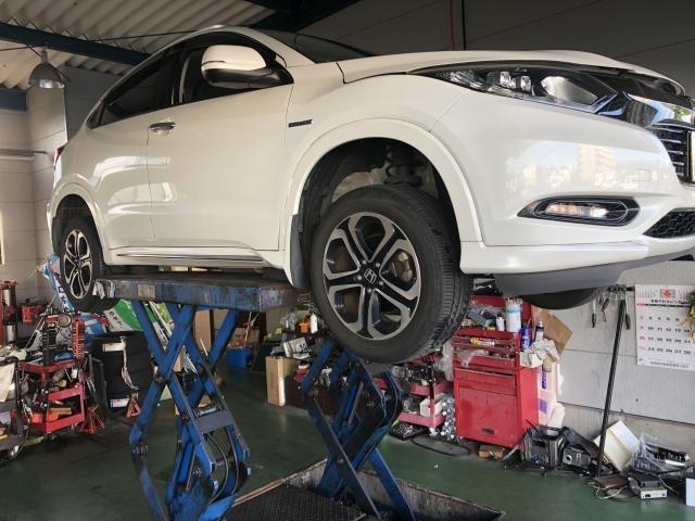 愛媛県松山市余戸南　ホンダ　ヴェゼル　ハイブリッドオイル交換　ワコーズ