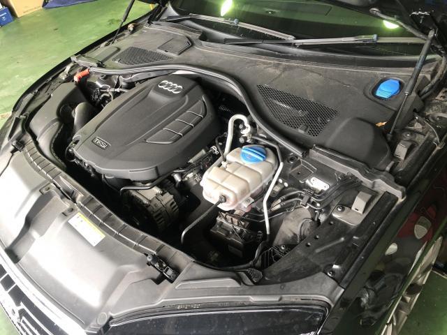 愛媛県松山市余戸南　アウデイ　Ａ７スポーツバック　法定点検　12か月点検　オイル交換