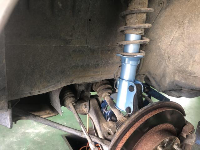 愛媛県松山市余戸南　三菱　パジェロミニ　サスペンション・足回り交換　ショック交換