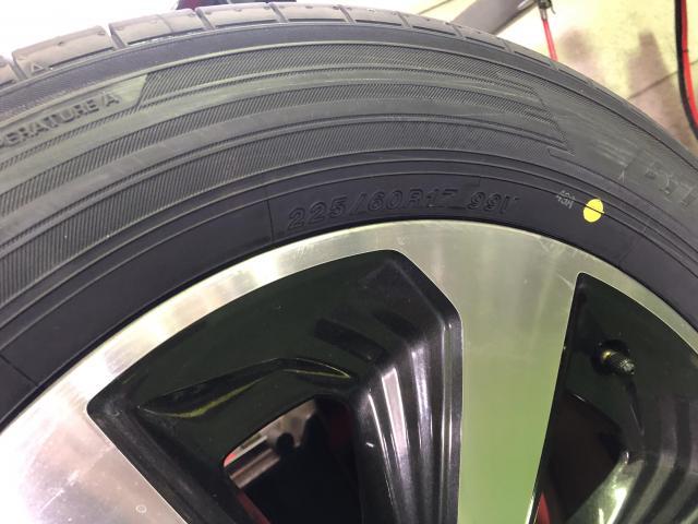 愛媛県松山市余戸南　スバル　フォレスター　タイヤ交換　楽天取り付け