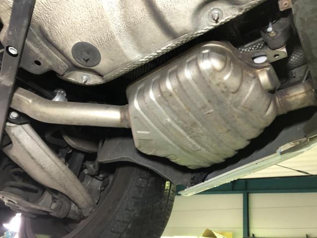 愛媛県松山市余戸南　Ａ７スポーツバック　法定点検　マフラーからゴトゴト音がする