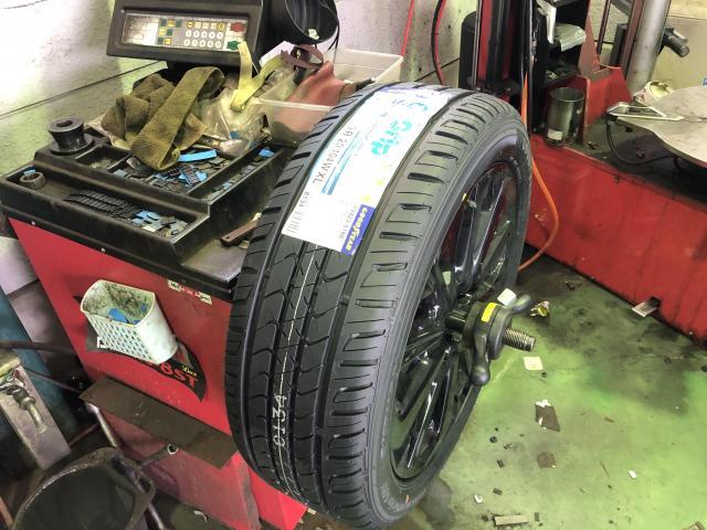 愛媛県松山市余戸南　マツダ　CX60　タイヤ交換　タイヤ持ち込み交換　楽天　20インチ