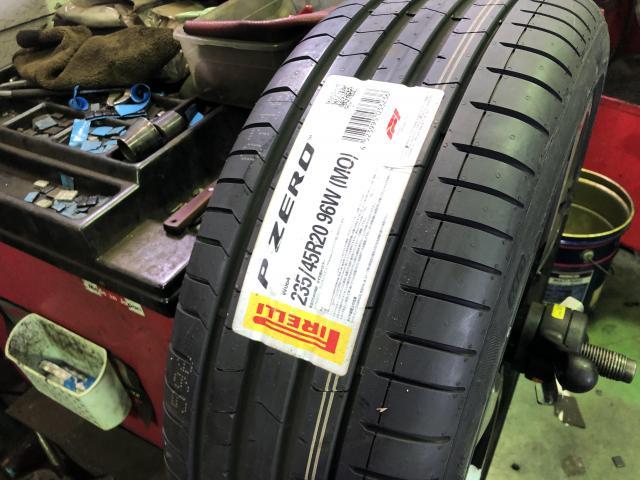 愛媛県松山市余戸南 シトロエン　ＤＳ７クロスバック　タイヤ交換　タイヤ持込交換　20インチ